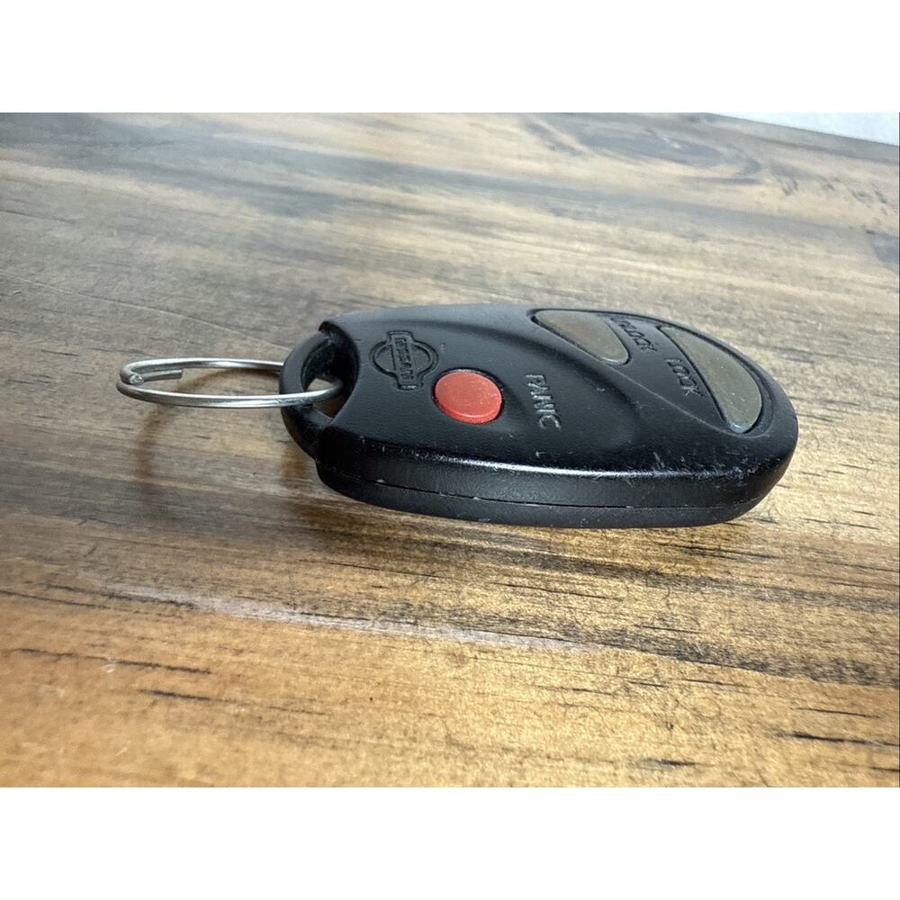 OEM 2001 Nissan Frontier Pathfinder XTERRA Remote Key FOB Model 01A Unlock GUC - Picture 2 of 7